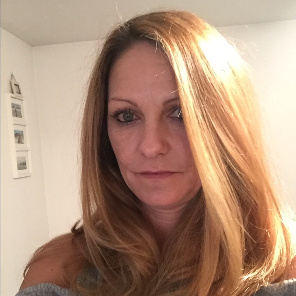 Meet your Posher, Cynthia